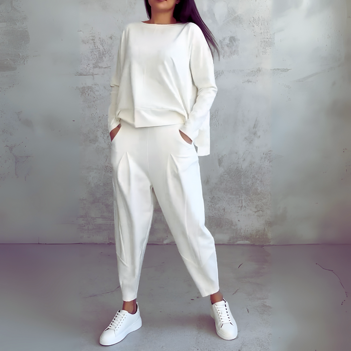 Two-Piece Casual Set with Round Neck and Long Sleeves