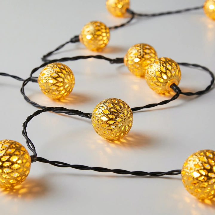 Moroccan-Style Water-resistant Solar String Lights