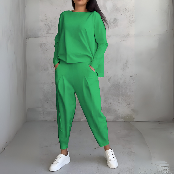 Two-Piece Casual Set with Round Neck and Long Sleeves