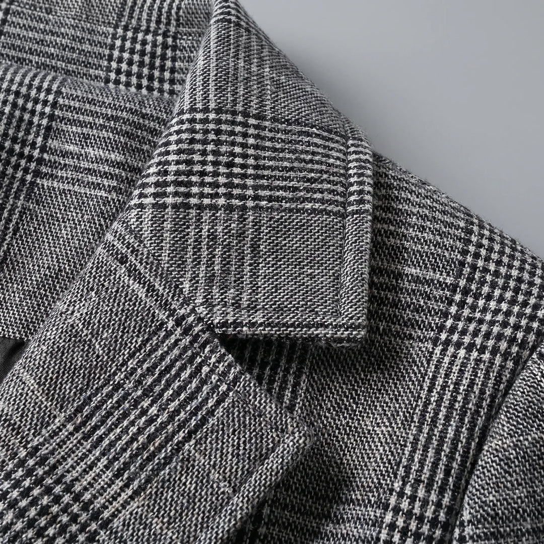 Checklyn - Women's Checked Blazer