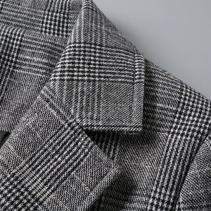 Checklyn - Women's Checked Blazer