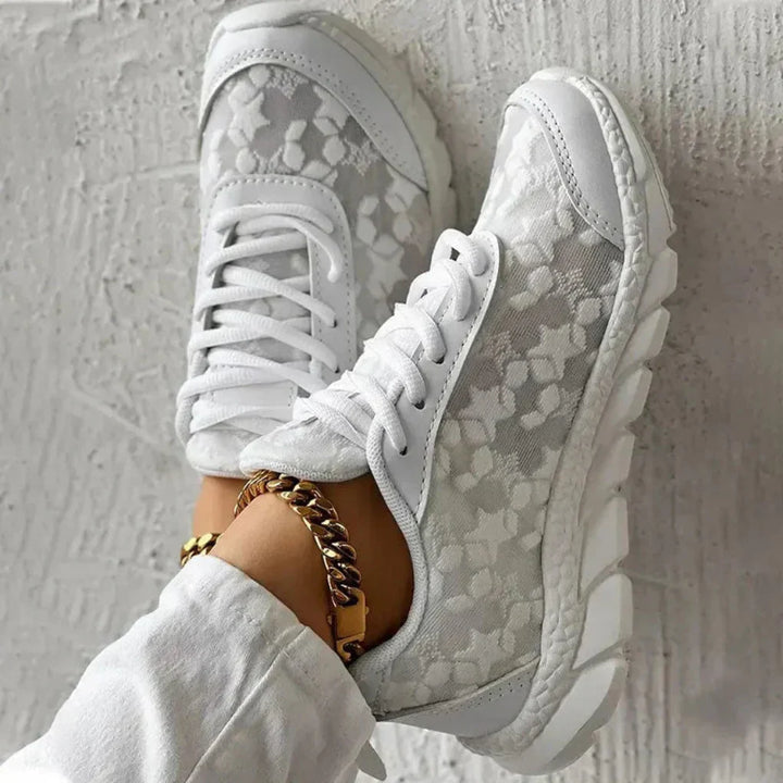 Women’s Breathable Star Pattern Lace Up Sneakers
