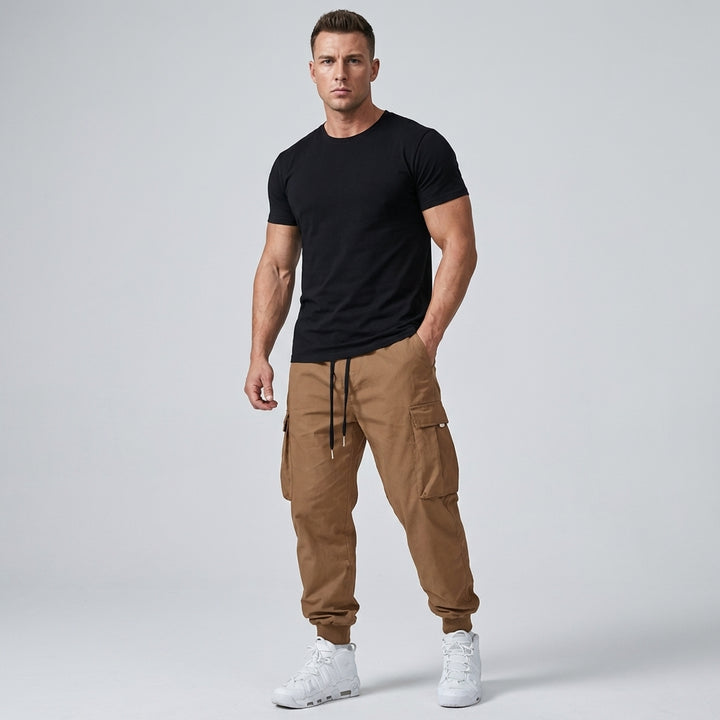 Stylish Cargo Pants for Men with a Comfortable Fit and Functional Design