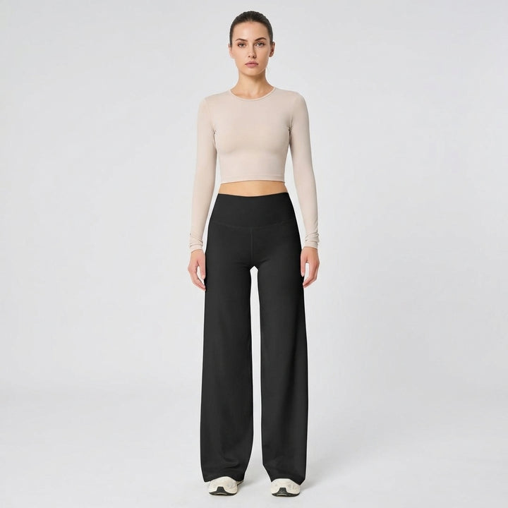 High-Waisted Stretch Yoga Pants for Women – Flattering Fit & All-Day Comfort