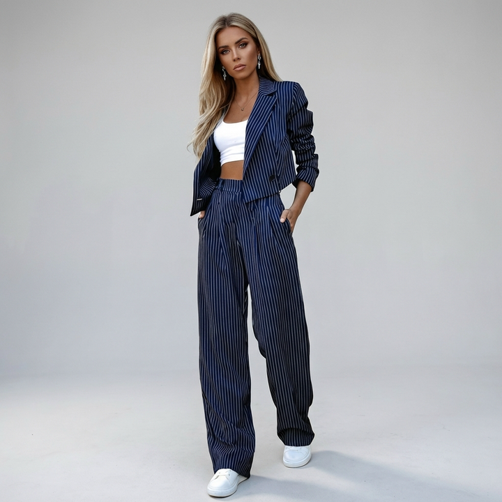 Women’s Suit Set – Modern Style with Versatile Wear