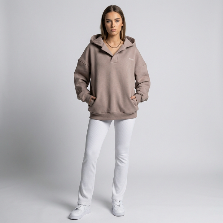 Women’s Lazy-Hooded Pullover – Sibylla Winter Edition