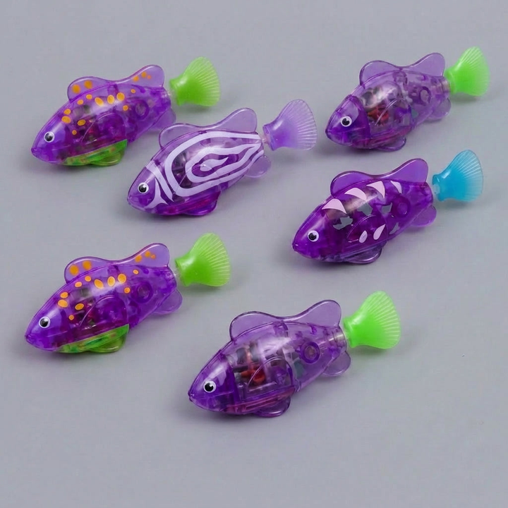 Interactive Cat Toy Set – Realistic Swimming Motion & Engaging Light