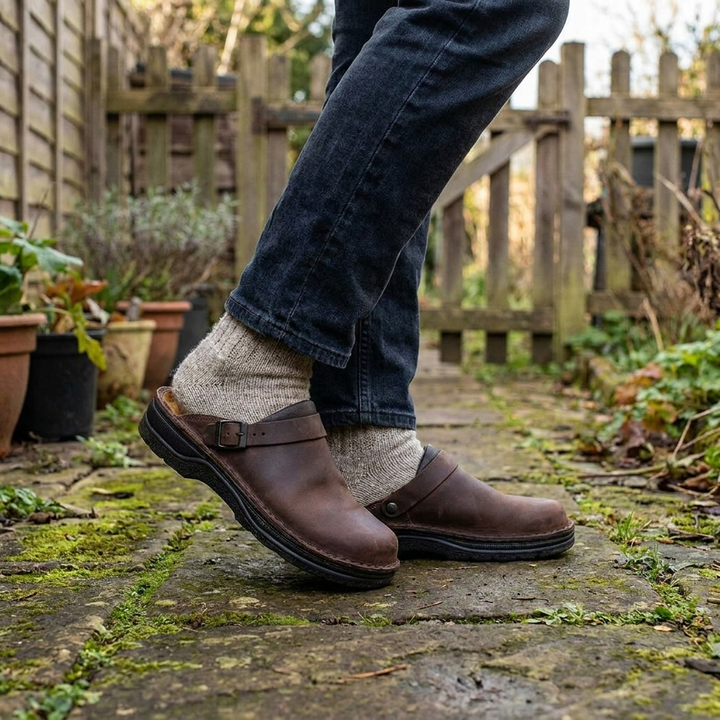 Men’s Slip-On Clogs