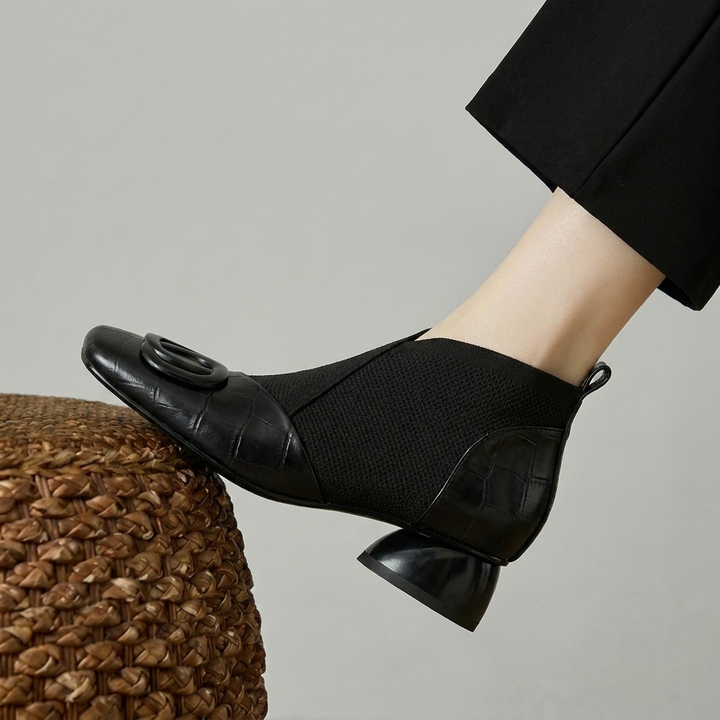 Orthopedic Boots Deliver Day-Long Support with Everyday Style