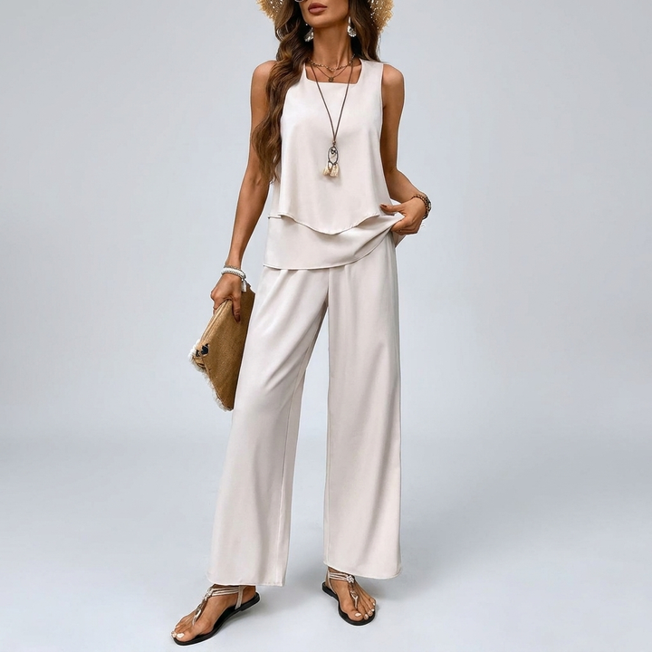 Two-Piece Summer Set Brings Effortless Style to Warm Days