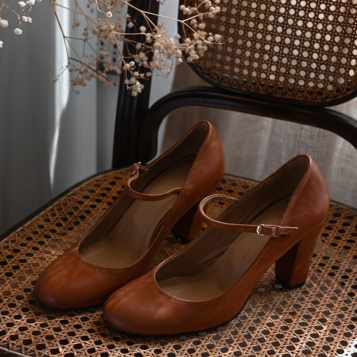 Adjustable Low Heel Sandals